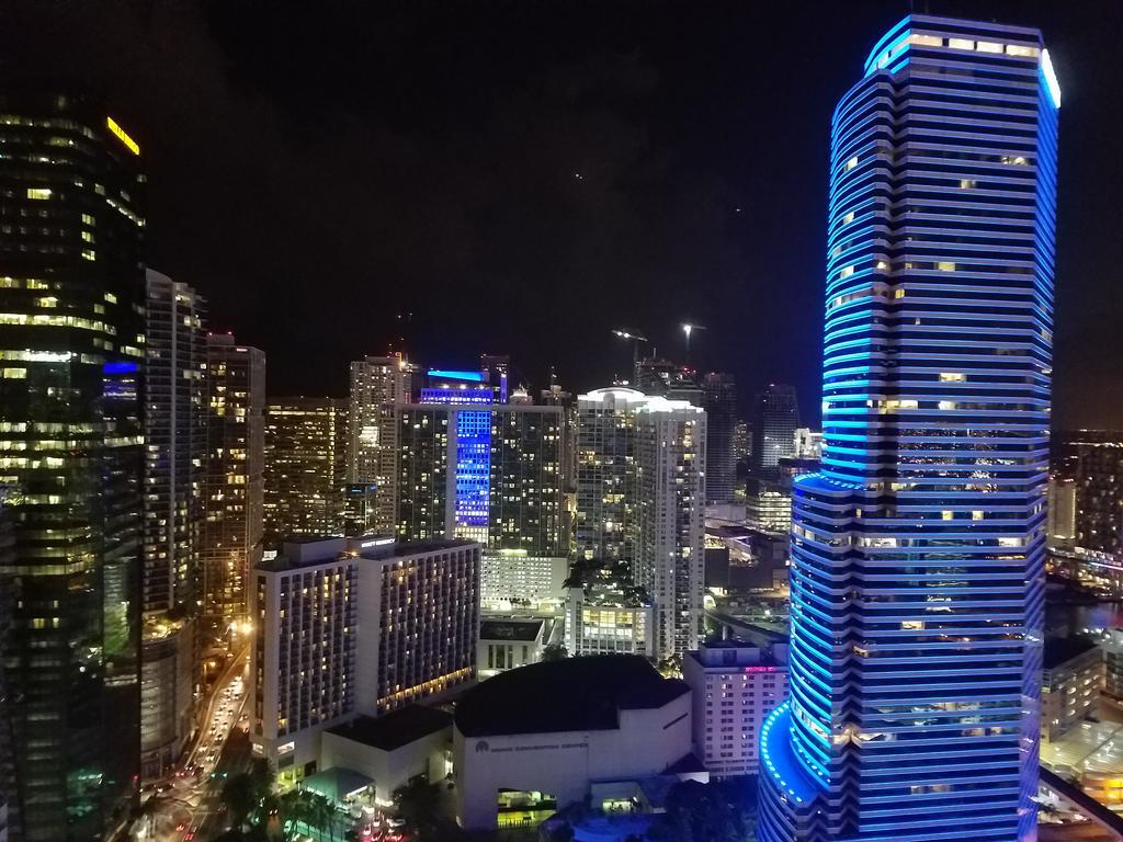 Downtown Miami Deluxe Apartment מראה חיצוני תמונה