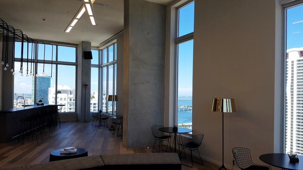 Downtown Miami Deluxe Apartment מראה חיצוני תמונה